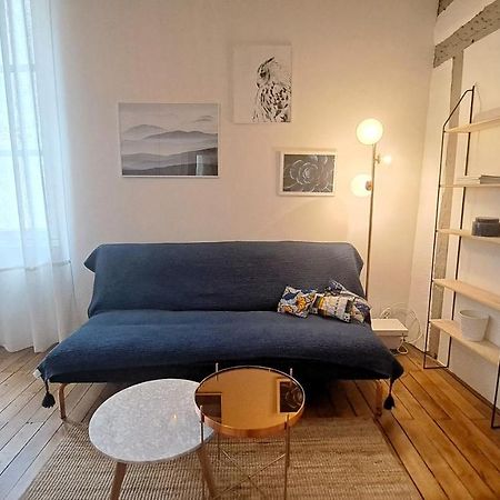 Appartement Centre Vieux Tours Dans Immeuble Historique 3P Екстер'єр фото