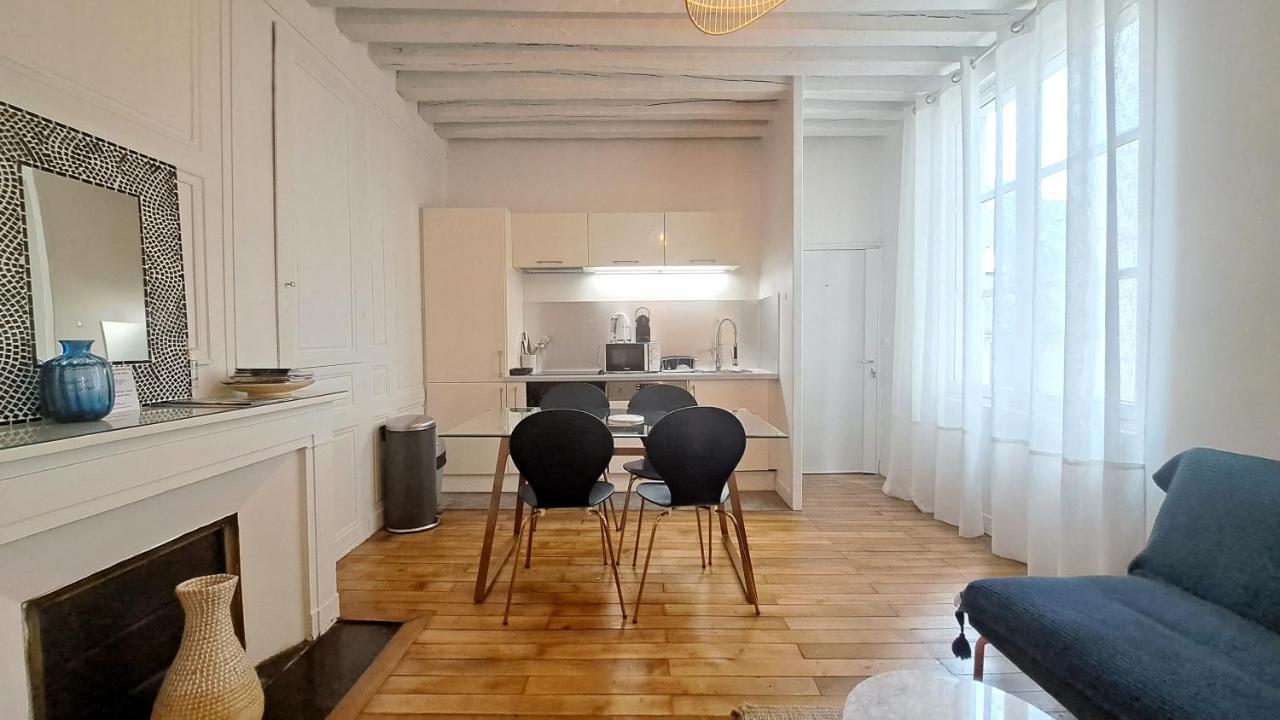 Appartement Centre Vieux Tours Dans Immeuble Historique 3P Екстер'єр фото